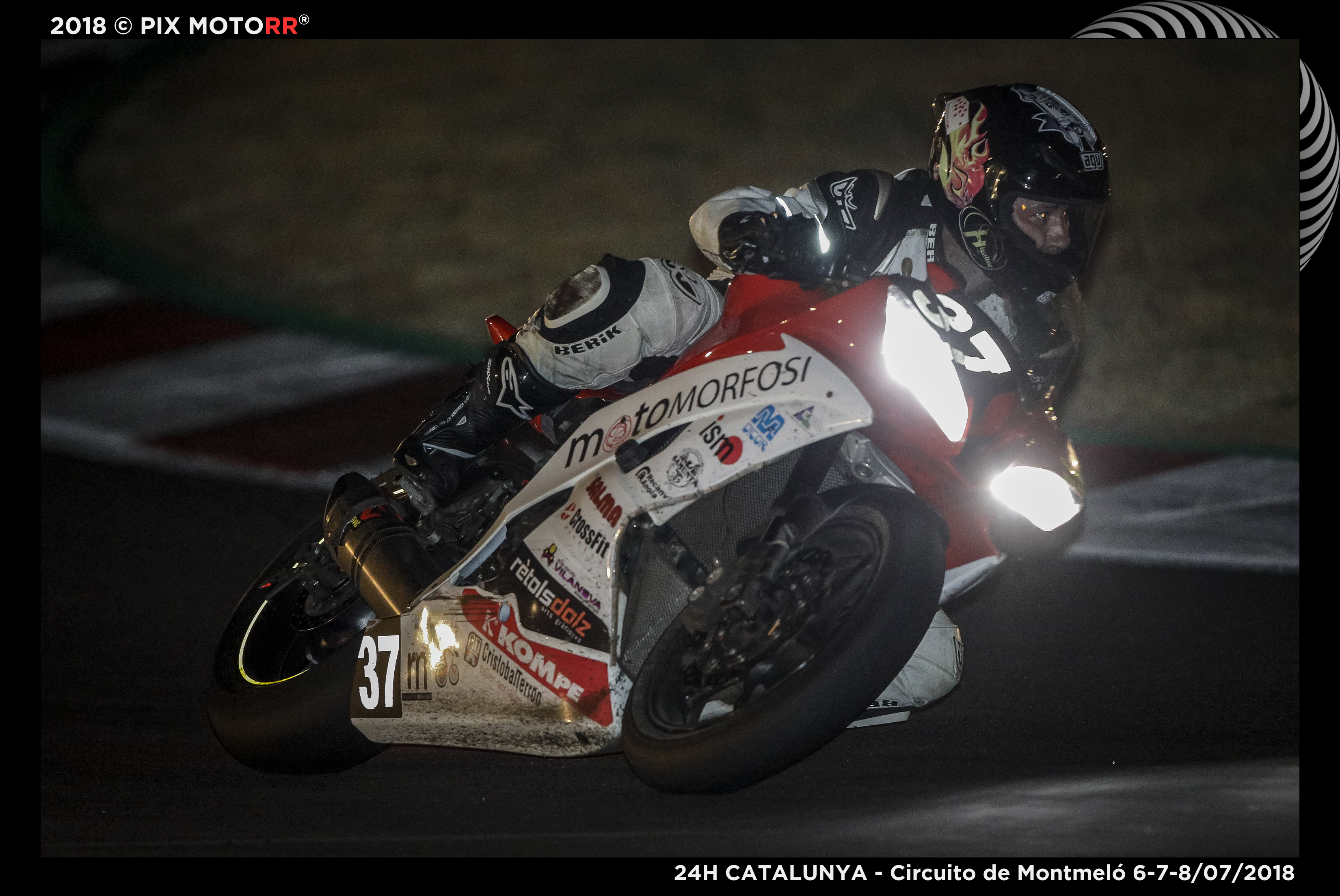 Moto en circuito 1